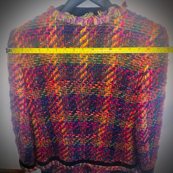 Escada Pink Tweed Suit - Picture 9 of 9